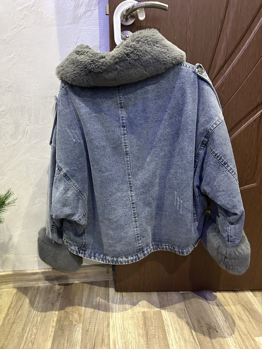 Преходно зимно яке спортно елегантно !