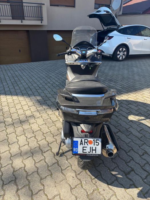 Vand Piaggio X10