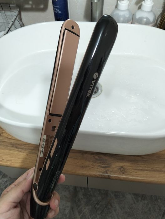 Продам утюжок для выпрямления