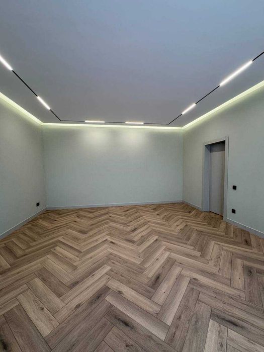 Цена далеко ниже рыночной.