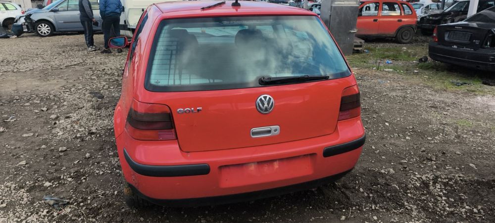 WV Golf 4 1.4 75ph 2000g на части