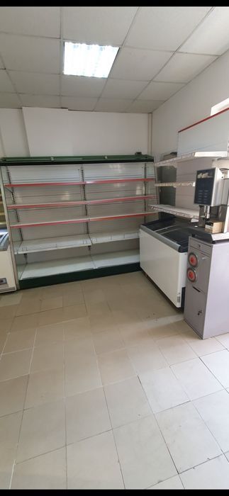 Дава се под наем Магазин в Варна, Цветен квартал - 170 кв.м за 1000 € - Снимка #1