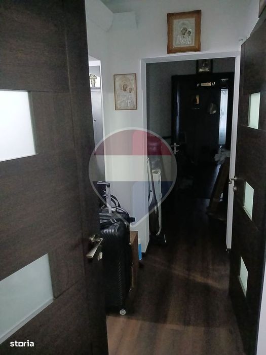 Apartament cu 2 camere de vânzare în zona Central Tg Neamt