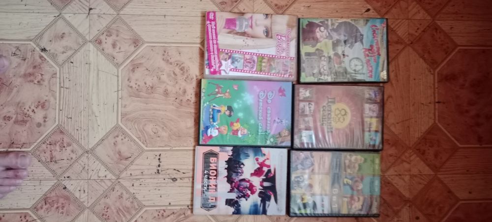 Продам диски на ДвД с фильмами