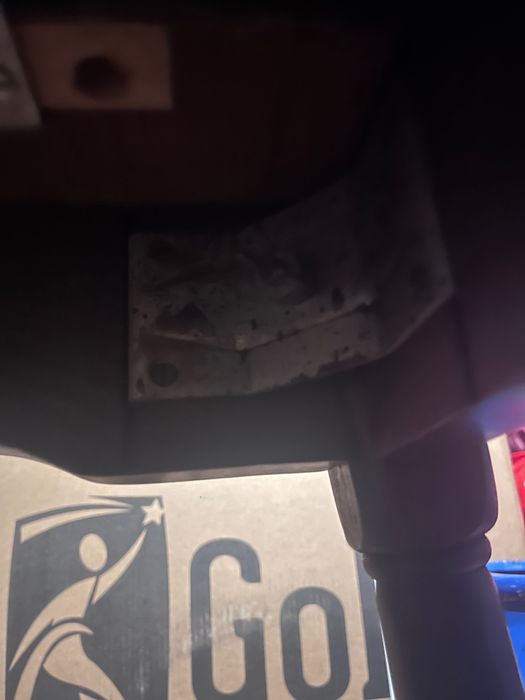 Маса масивна разтегателна