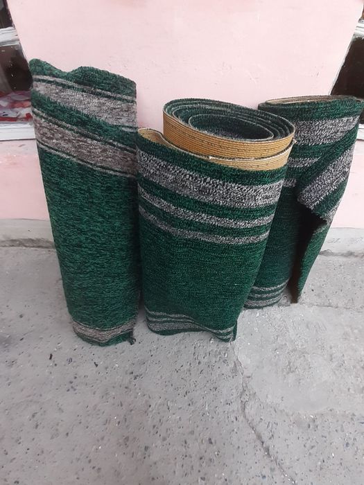 Продаються ковры