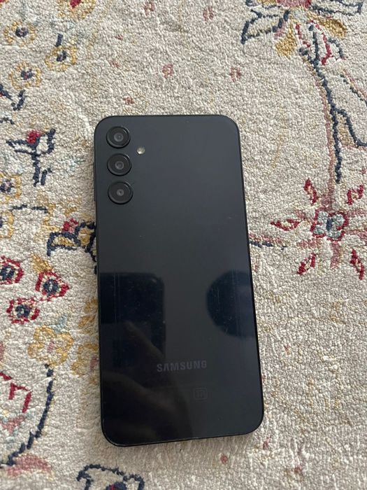 продаю Samsung a24