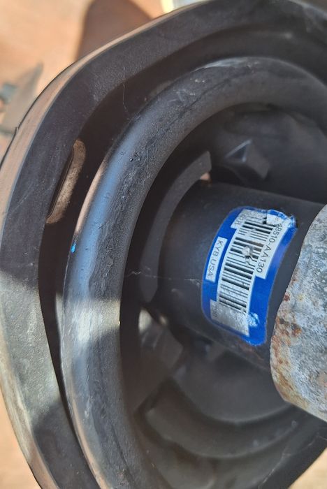 Амортизаторы камри 30 35