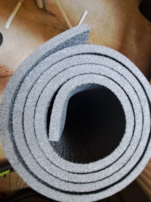 Izopren militar saltea NATO 12 mm nou