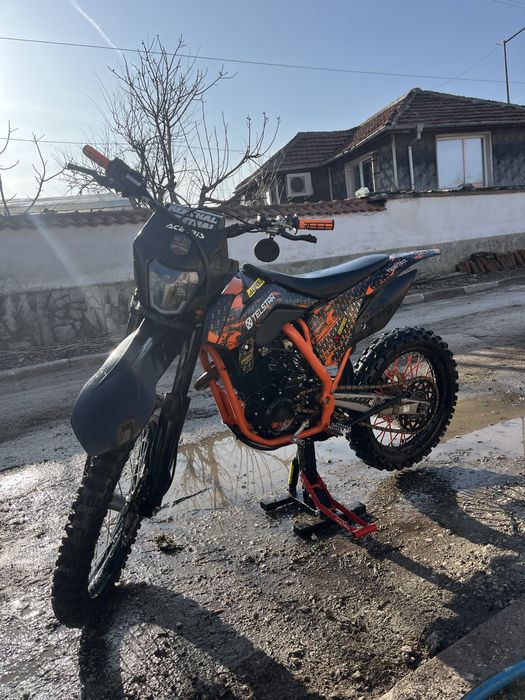 Telstar 250cc.