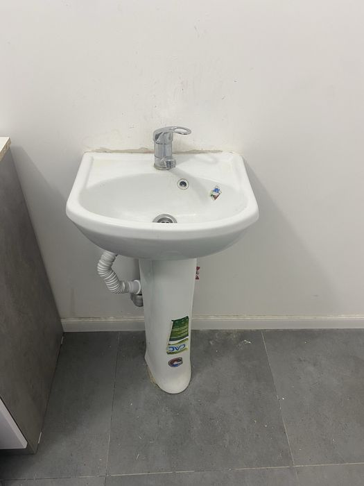 Продам раковину б/у