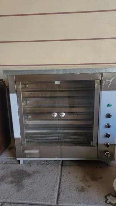 Гриль аппарат состоянии новый