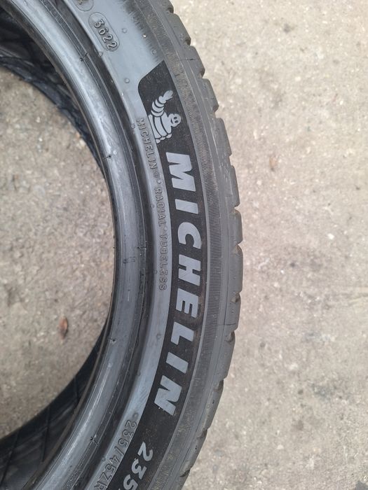 КАТО НОВИ! 2 бр 235 45 19 Michelin pilot sport 5