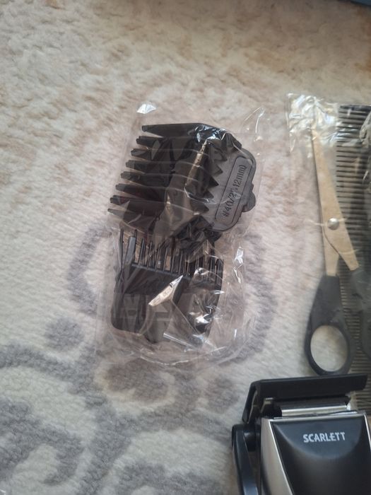 Продам машинкудля стрижки волос