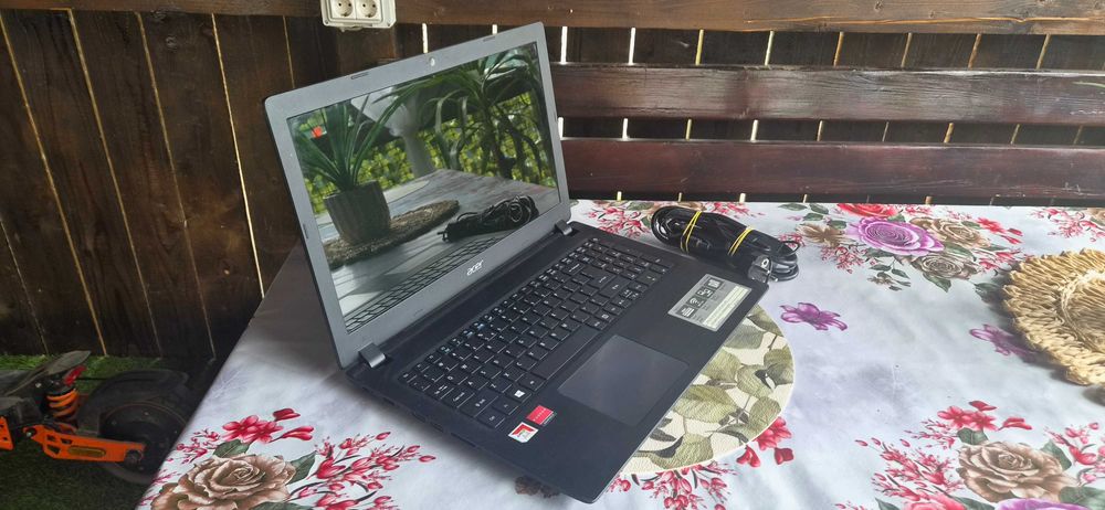 Laptop Acer Aspire-VEZI ANUNT !