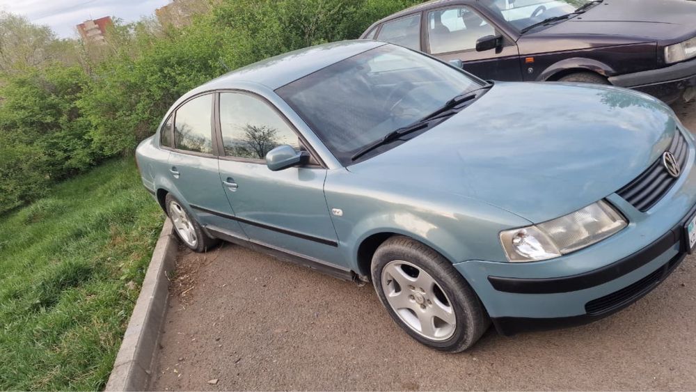 Продам машину Volkswagen Passat
