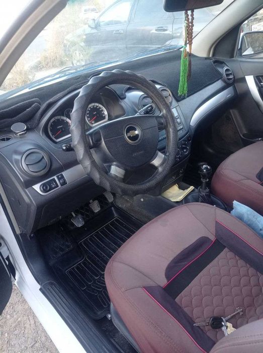 Сотилади Нексия 3  холати яхши . нархини келишамиз яна