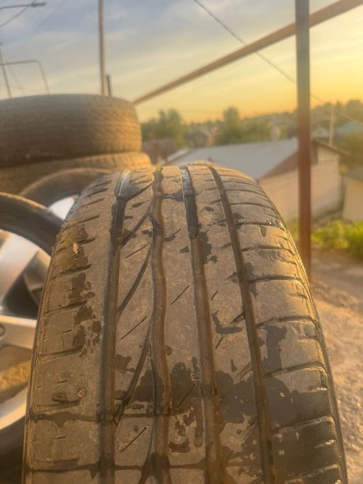 Диска комплекст 215/55/16 Bridgestone