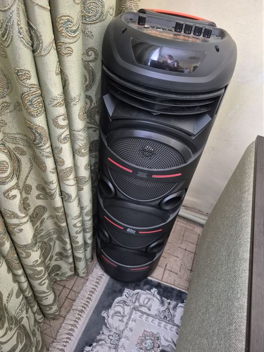 Портативная колонка