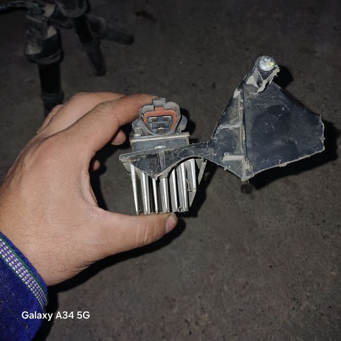 Saka deska va moshena peryora zapchaslari sotiladi xolati yaxshi yaroq