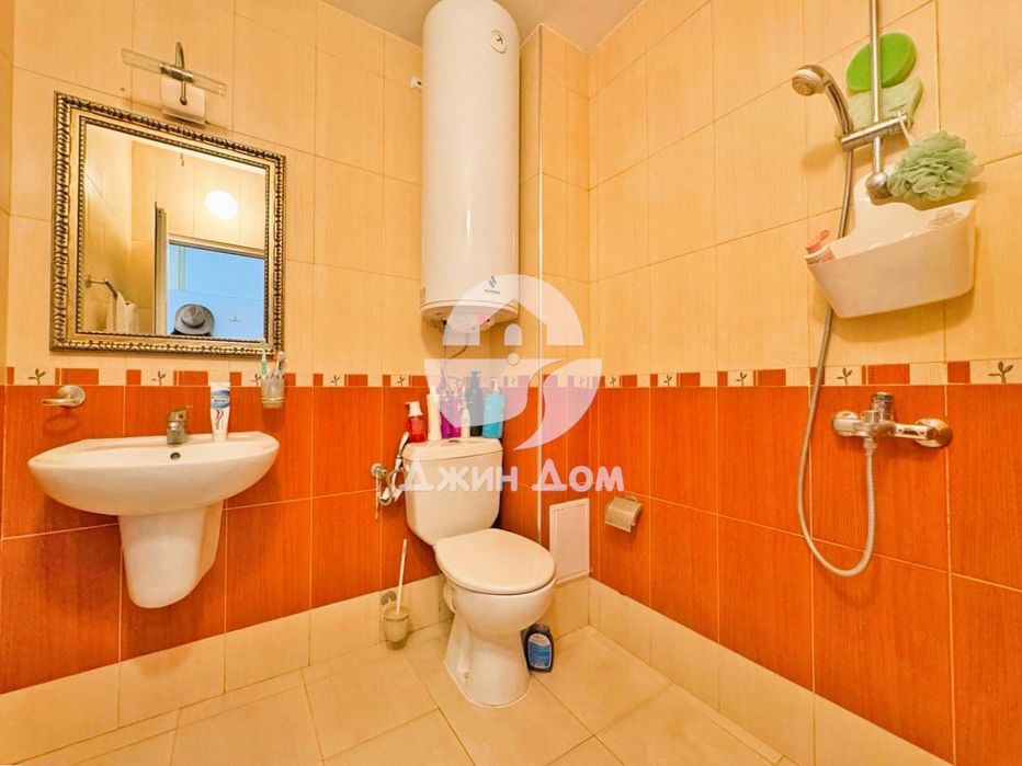 Продава се Двустаен апартамент в к.к. Слънчев бряг - 60 кв.м за 1100 €/кв.м - Снимка #4