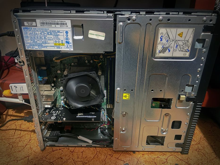 Компютър Леново M72 SFF  Intel i5-3330 MSI Nvidia GT-710 1GB DDR3