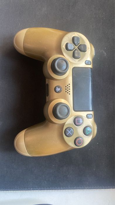 Продам sony ps4 1 штук