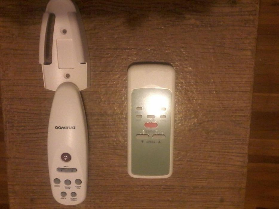 Пульты от кондиционеров Медеа и Дэу