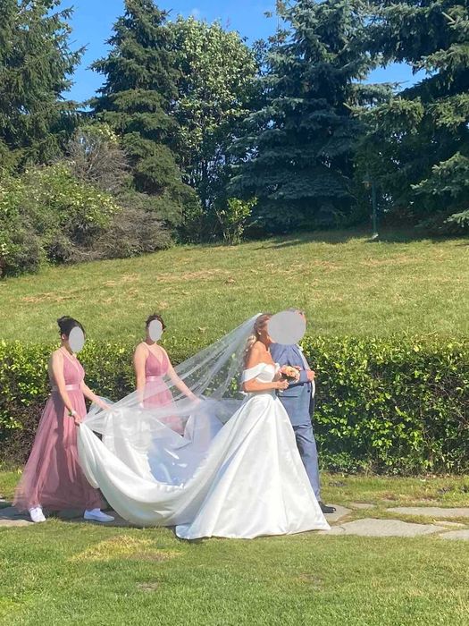 Сватбена рокля на италианската марка "Milla Nova"