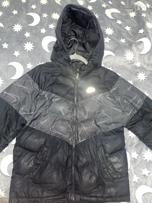 Яке на Nike.