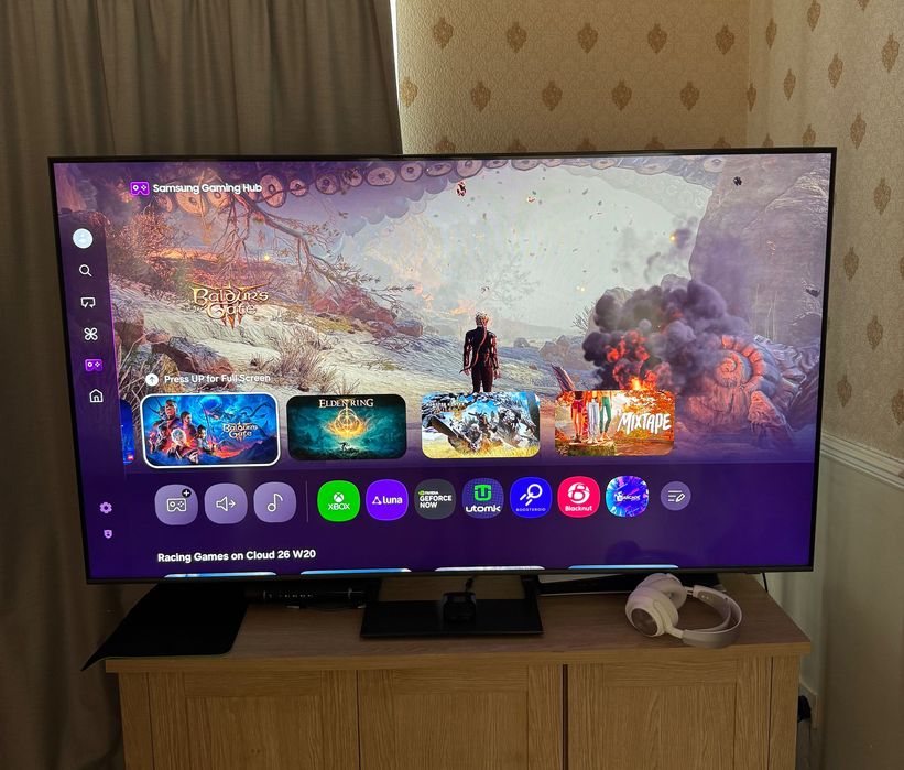 Televizor Samsung QLED 65" (163 cm) 4K Smart TV | Seria Q77D |