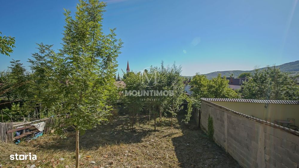 Casa 80 mp cu potential, curte proprie 446 mp renovatala interior
