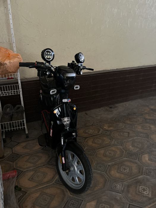 Скутер леопард))