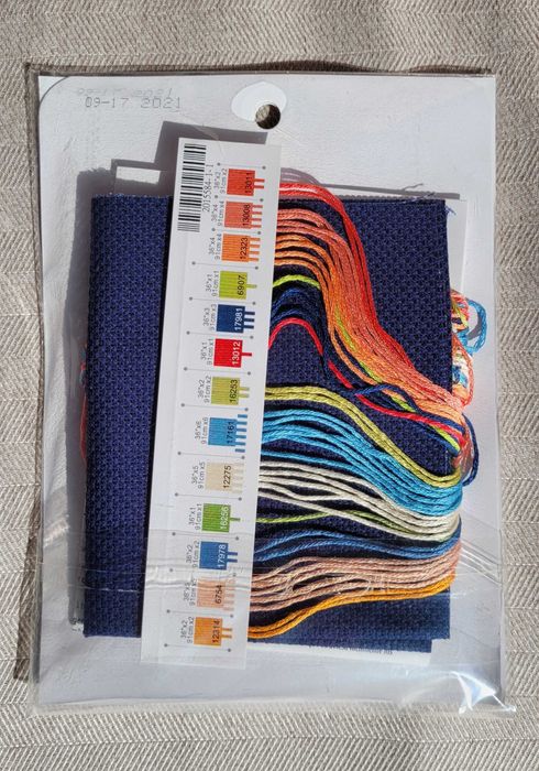 Комплект за бродиране. Ново.