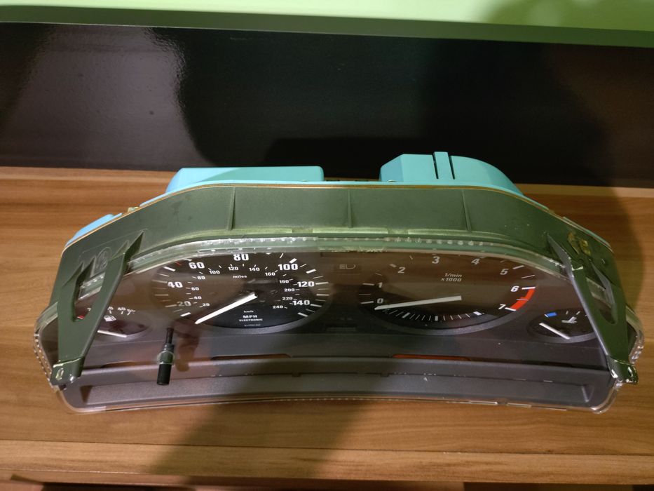 Километраж Bmw e30 4 цилиндъра