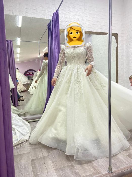 Свадебное платье