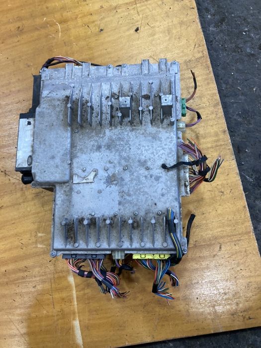 Range rover P38 2.5d avtomat BeCM модул AMR6531