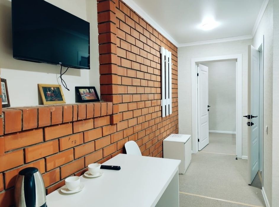 Круглосуточно по часам -3000₸