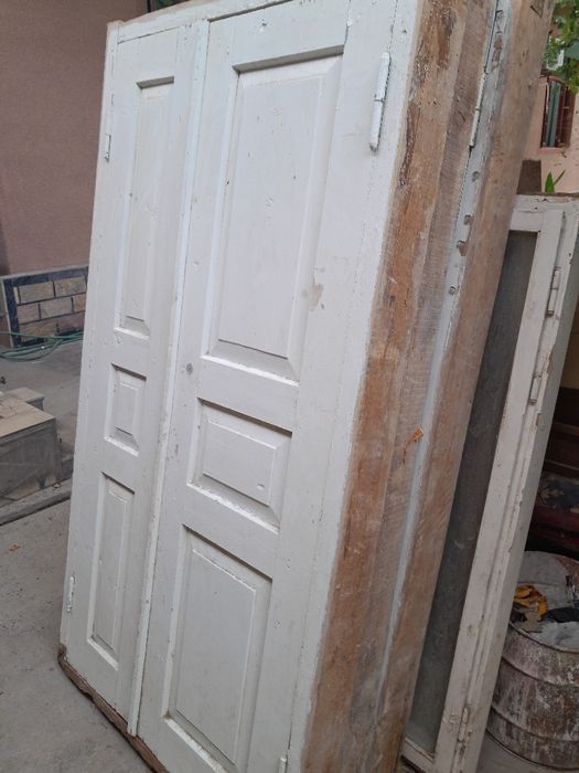 Двери и в отличном состояние. Российские