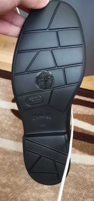 , Мъжки обувки Camper