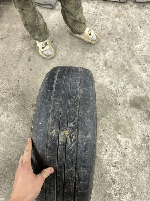 Продам ризину 205/60/16