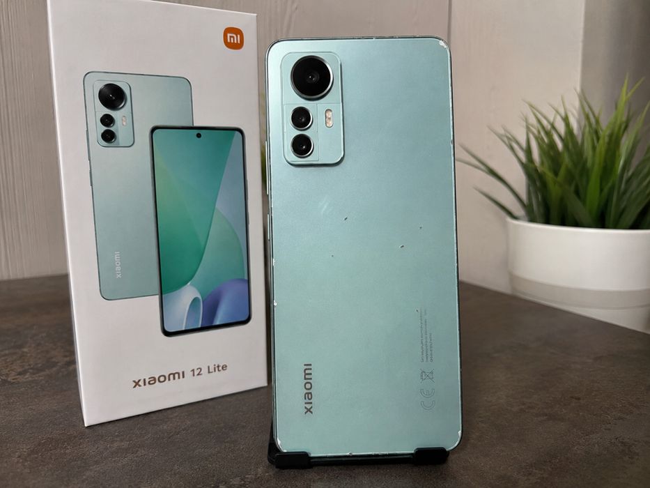 Xiaomi 12 Lite (б/у) продам