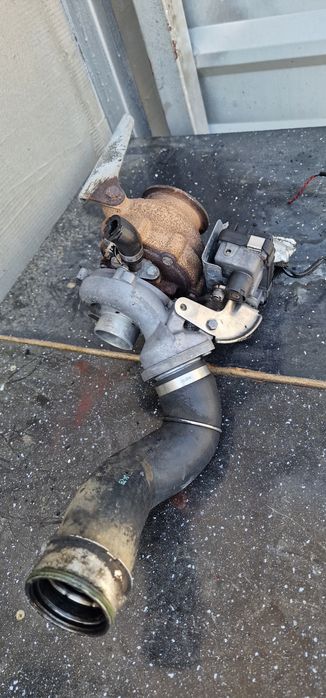 Turbina Bmw seria 1 e87   118d  122 cai