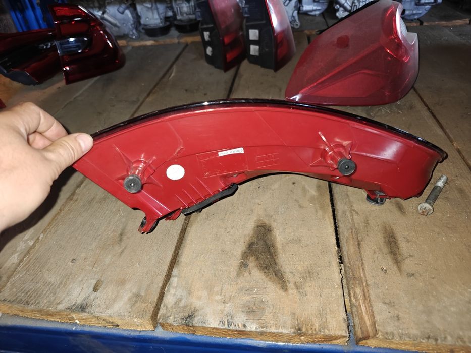Triplă lampă stop led dreapta Porsche macan 95b 2016