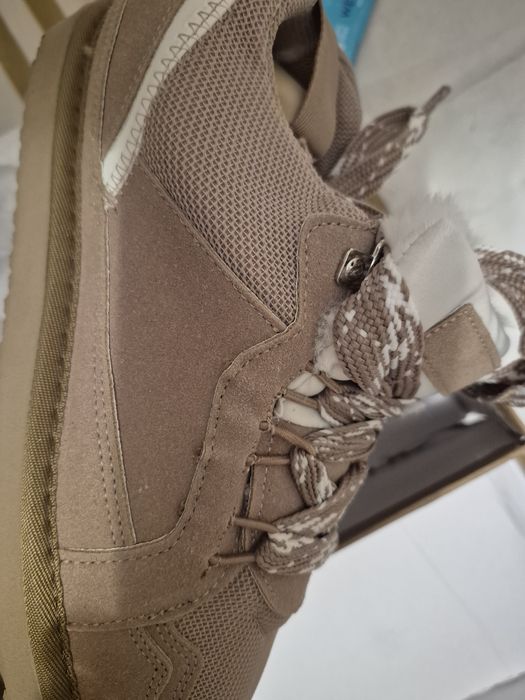 Кроссовки женские зимние