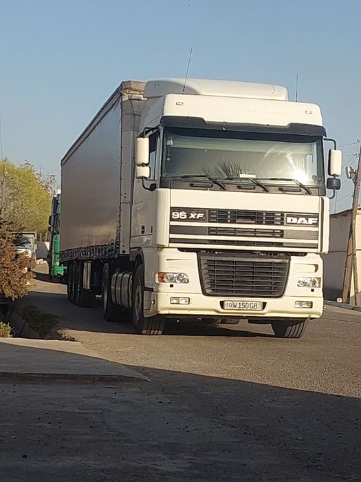 Фура хизмати юк ташиш