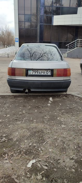 Продам Ауди 80 б3