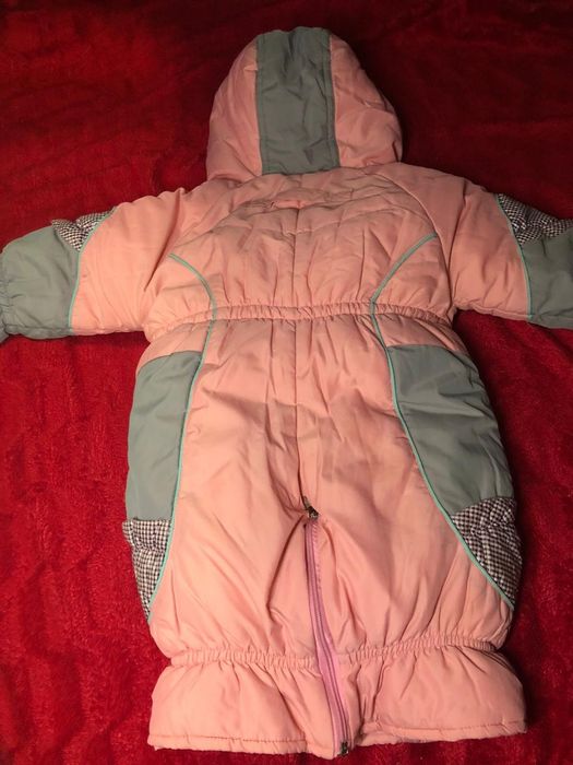 Продаю детский комбинезон