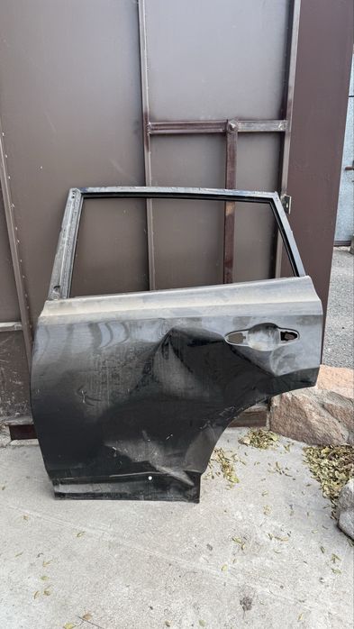 Двери RAV4 2018г