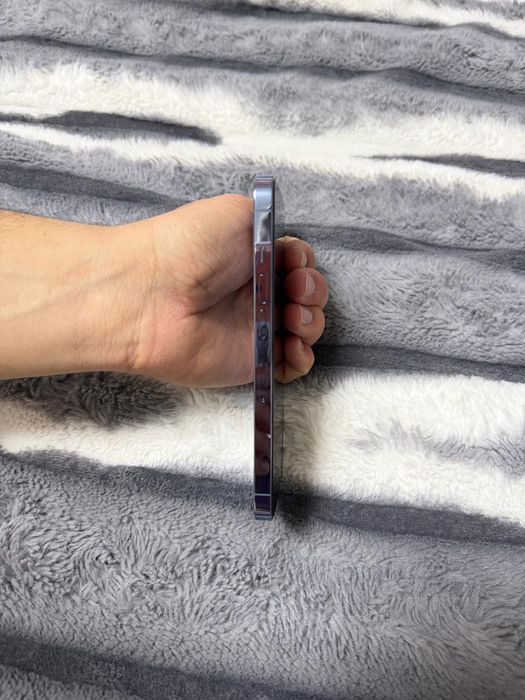 Продаётся iPhone 13 Pro